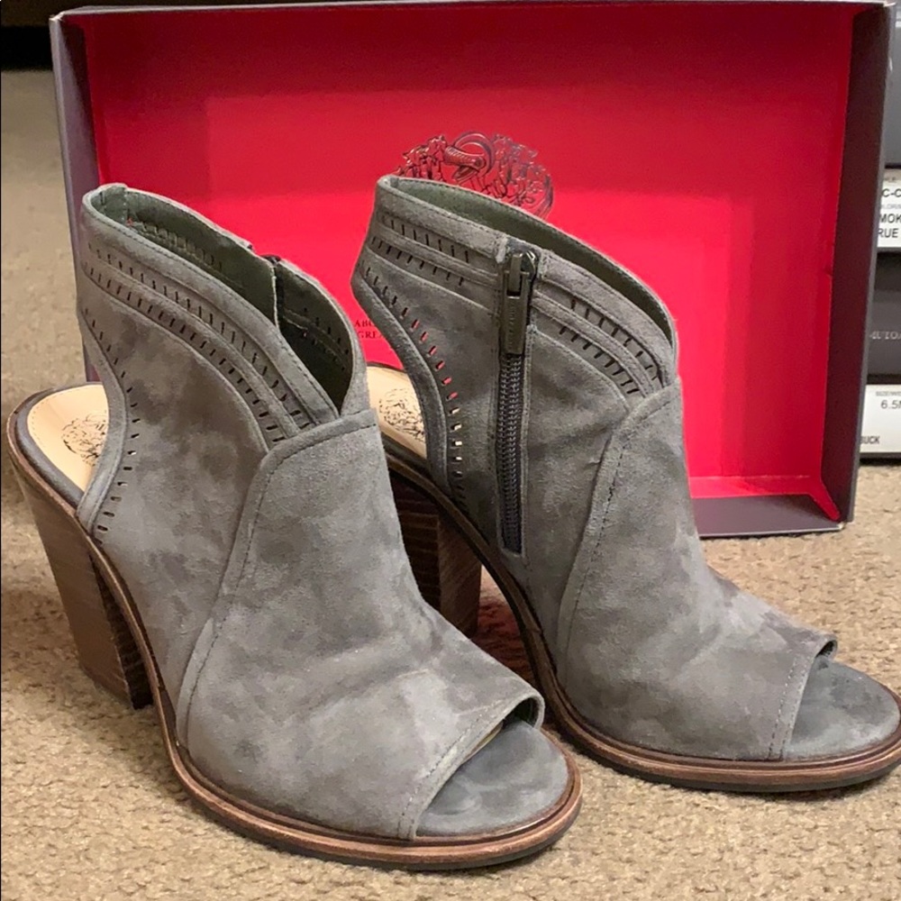 Vince Camuto -Koral Perforated Open Toe Bootie